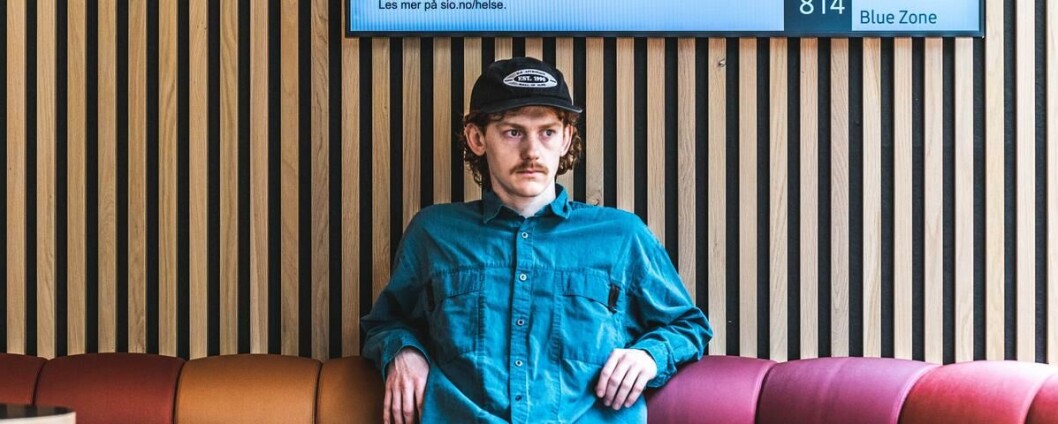 Kronglete system: Amerikanske Ty Tarnowski (25) studerer til en master på UiO. Han måtte vente seks måneder før han fikk legetime hos spesialist han sårt trengte. Kronglete system: Amerikanske Ty Tarnowski (25) studerer til en master på UiO. Han måtte vente seks måneder før han fikk legetime hos spesialist han sårt trengte.