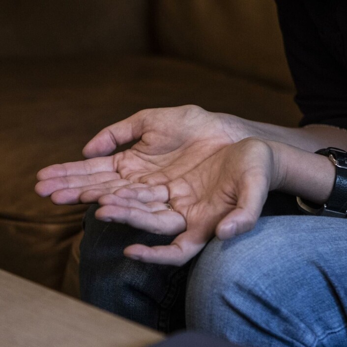 KAFKAPROSESSEN ER IKKE OVER: --Jeg håper egentlig at han dør, så jeg slipper å måtte forsvare meg overfor folk som skal så tvil i en senere rettsprosess, sier Nedrejord. Hun gruer seg til etterforskningen hun har i vente, dersom de finner gjerningsmannen. KAFKAPROSESSEN ER IKKE OVER: --Jeg håper egentlig at han dør, så jeg slipper å måtte forsvare meg overfor folk som skal så tvil i en senere rettsprosess, sier Nedrejord. Hun gruer seg til etterforskningen hun har i vente, dersom de finner gjerningsmannen.