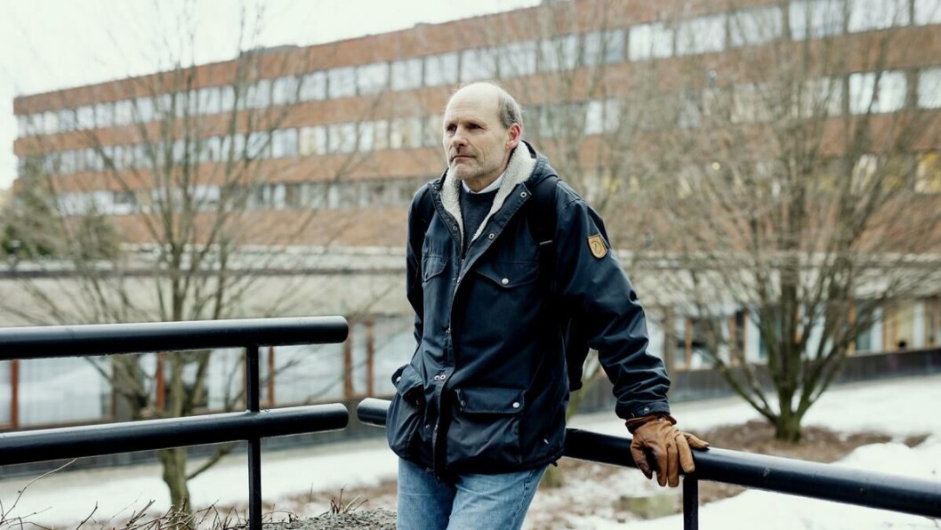 Krever åpenhet: Atle Høkeli jobbet tidligere som forvaltningssjef i Eiendomsavdelingen ved UiO og reagerte kraftig på at en pott som skulle gått til miljøtiltak ble brukt til å betale intern gjeld. Han ønsker at saken kan føre til mer åpenhet rundt hva universitetets penger brukes til. Krever åpenhet: Atle Høkeli jobbet tidligere som forvaltningssjef i Eiendomsavdelingen ved UiO og reagerte kraftig på at en pott som skulle gått til miljøtiltak ble brukt til å betale intern gjeld. Han ønsker at saken kan føre til mer åpenhet rundt hva universitetets penger brukes til.