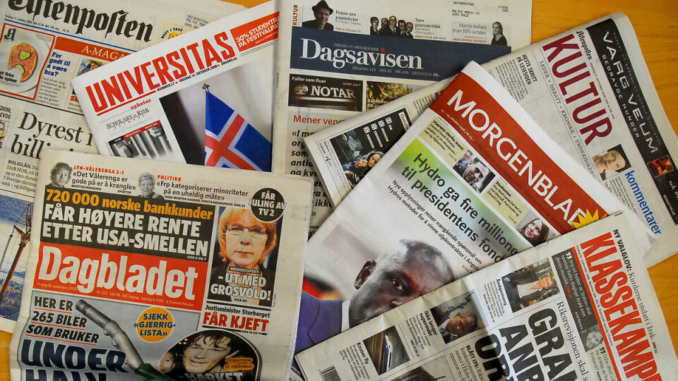 How to Maneuver a News-Bombardment