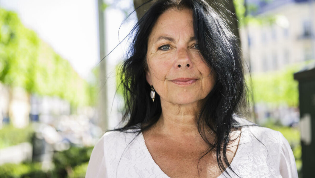 Antall partnere: Seksualvaneforskning har endret seg, mener Træen. -Da jeg begynte å forske var man opptatt av prevensjonsbruk og antall partnere. I dag er man, det er bare en sånn derre hunch jeg har, mer opptatt av kjønn og kjønnsidentitet. Faget utvider seg hele tiden, og det er noe av det som gjør det veldig spennende. Antall partnere: Seksualvaneforskning har endret seg, mener Træen. -Da jeg begynte å forske var man opptatt av prevensjonsbruk og antall partnere. I dag er man, det er bare en sånn derre hunch jeg har, mer opptatt av kjønn og kjønnsidentitet. Faget utvider seg hele tiden, og det er noe av det som gjør det veldig spennende.