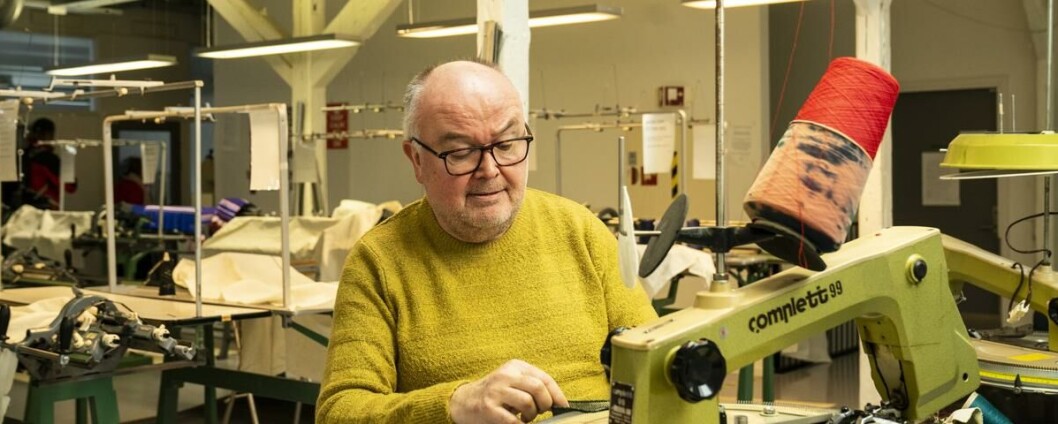 OPPROP: Khio-lærer og verksmester Dagfinn Sigridsson Skoglund har startet en underskriftskampanje mot budsjettkutt fra skolens ledelse. FOTO: RIKKE LØE HOVDAL OPPROP: Khio-lærer og verksmester Dagfinn Sigridsson Skoglund har startet en underskriftskampanje mot budsjettkutt fra skolens ledelse. FOTO: RIKKE LØE HOVDAL