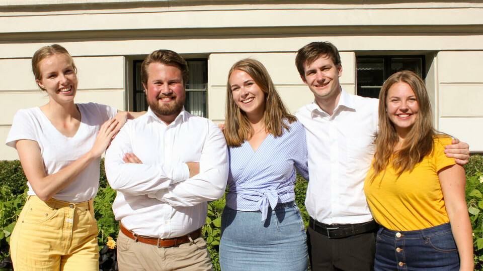 Arbeidsutvalget: Dette er studentene som jobber fulltid med studentpolitikk. Fra venstre: Susann Andora Biseth-Michelsen, Jens Lægreid, Kristine Berg Heggelund, Henrik Paulsen Mandelid og Synnøve Kronen Snyen. Foto: Pressebilde