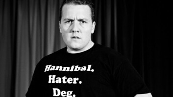 Dyrisk: Håvard Hannibal Ryan sier han får utløp for sitt dyriske indre i wrestlingringen. Her har han fått bank av Bjørn Sem, mens Slegga gjør seg klar til angrep. Dyrisk: Håvard Hannibal Ryan sier han får utløp for sitt dyriske indre i wrestlingringen. Her har han fått bank av Bjørn Sem, mens Slegga gjør seg klar til angrep.