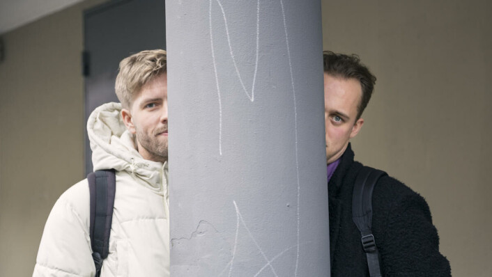 TIDEN I KOLLEKTIVET: – Da vi bodde sammen, hadde vi alltid noen å sparre med. Døgnet rundt. Kanskje jeg stod i dusjen, begynte å nynne... Det var sånn de fleste sangene ble til, forteller Jakob. TIDEN I KOLLEKTIVET: – Da vi bodde sammen, hadde vi alltid noen å sparre med. Døgnet rundt. Kanskje jeg stod i dusjen, begynte å nynne... Det var sånn de fleste sangene ble til, forteller Jakob.