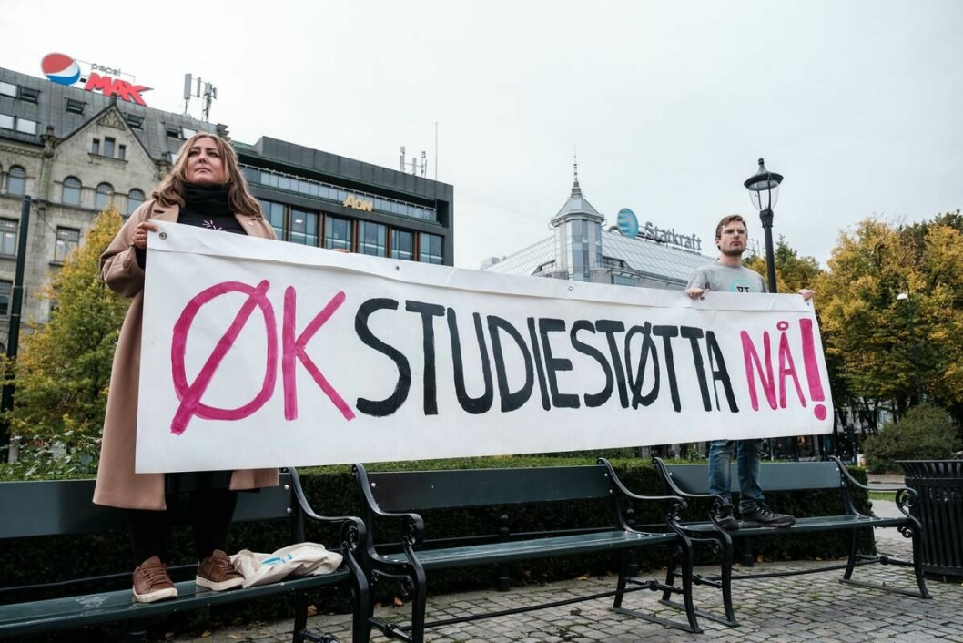 Demonstrerer: En rekke studentorganisasjoner demonstrerte for mer studiestøtte torsdag 07. oktober.