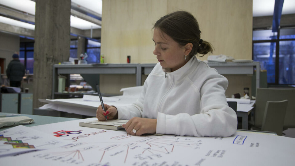 Thea now attends the Oslo School of Architecture and Design.