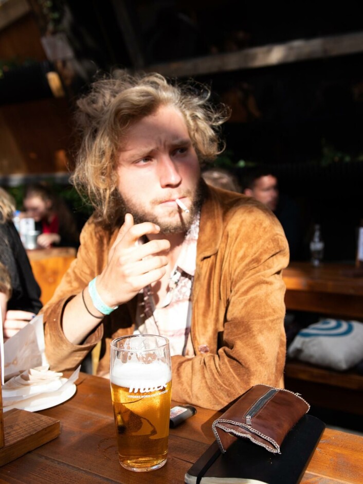 Sigg: En litteraturstudent uten rulling er som en himmel uten stjerner. Det gjelder også Universitas´ utsendte, Harald Nordbø. Sigg: En litteraturstudent uten rulling er som en himmel uten stjerner. Det gjelder også Universitas´ utsendte, Harald Nordbø.