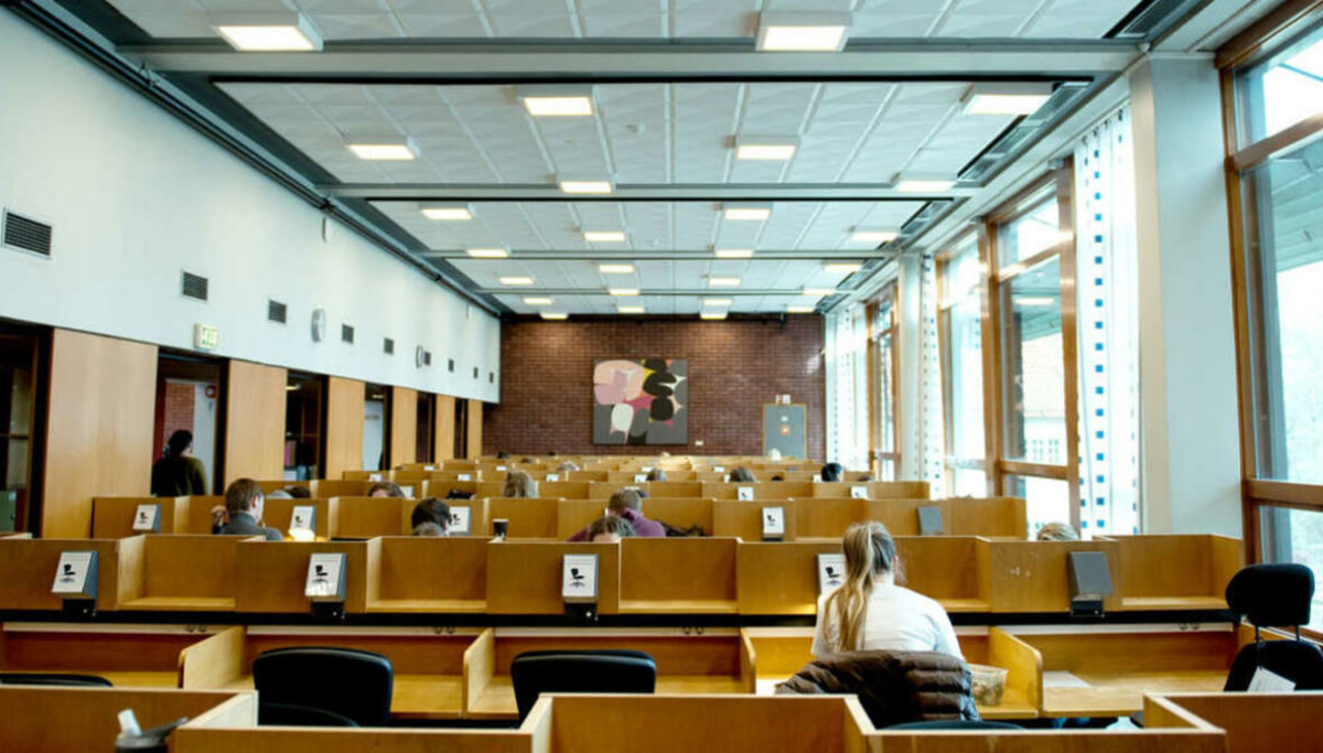 Uio Rector UiO re-opens reading halls