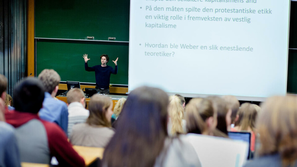Foreleser: I 2014 sjekket Universitat om studenter er blitt for lydige. Vi sendte inn en vikarforeleser som kom med drøyere og drøyere påstander for å sjekke studenters kritiske sans. Kanskje burde undervisernes pedagogiske evner også burde sjekkes? Arkivfoto: Eskil Wie