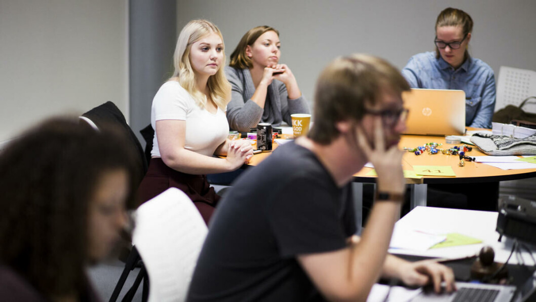ØKER RAMMEN: Velferdstingets arbeidsutvalg presenterte sin innstilling hvor de foreslo å øke budsjettrammen under mandagens tildelingsmøte ØKER RAMMEN: Velferdstingets arbeidsutvalg presenterte sin innstilling hvor de foreslo å øke budsjettrammen under mandagens tildelingsmøte
