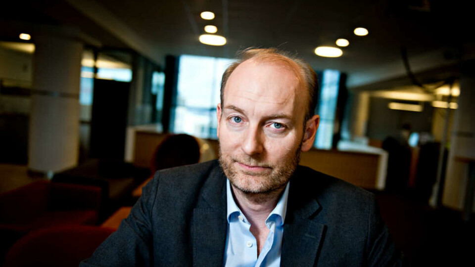 INNADVENDTE: -- Det må være stor avstand mellom dem som hjelper frem en søknad om stipend og dem som innvilger søknaden, mener Knut Olav Åmås.