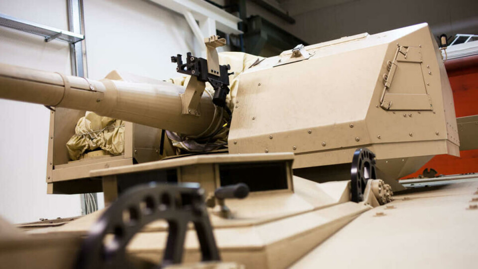 GIR LY: Kongsbergs mest eksporterte produkt kalles Remote Weapon System, og monteres rundt kanonen på kjøretøy. Avansert teknologi gjør at soldatene kan styre munningen på kanonen uten å måtte stå med overkroppen i friluft. Det resulterer i svært presise skudd.