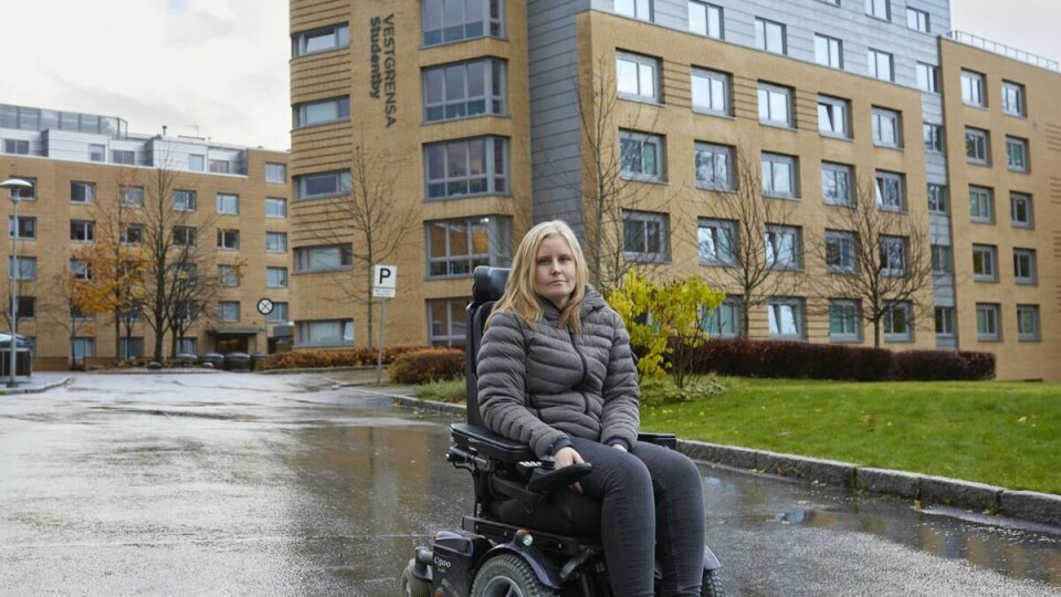 Isolert: Henriette Nielsen (30) er i risikogruppen for koronaviruset og er derfor avhengig av internett for å studere og være sosial.