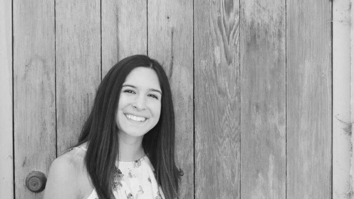 HELOMVENDING: Meghan Nino (24) var en stor Trump-tilhenger for fire år siden. Men da hun kom ut av skapet, og forandret alt seg: -- Nå går jeg rundt og advarer folk mot å stemme på Trump. HELOMVENDING: Meghan Nino (24) var en stor Trump-tilhenger for fire år siden. Men da hun kom ut av skapet, og forandret alt seg: -- Nå går jeg rundt og advarer folk mot å stemme på Trump.