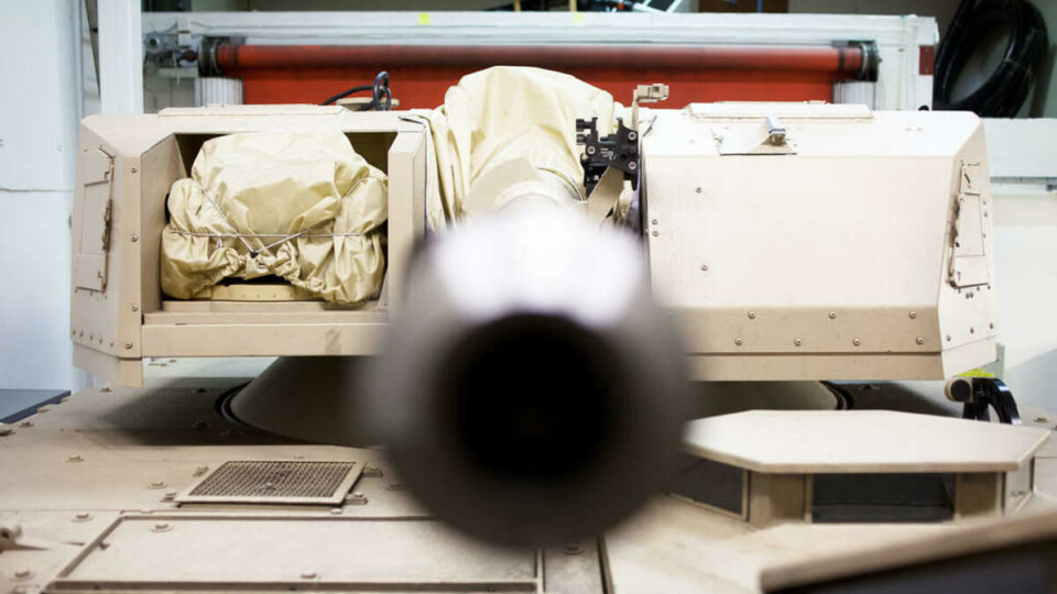 GIR LY: Kongsbergs mest eksporterte produkt kalles Remote Weapon System, og monteres rundt kanonen på kjøretøy. Avansert teknologi gjør at soldatene kan styre munningen på kanonen uten å måtte stå med overkroppen i friluft. Det resulterer i svært presise skudd.