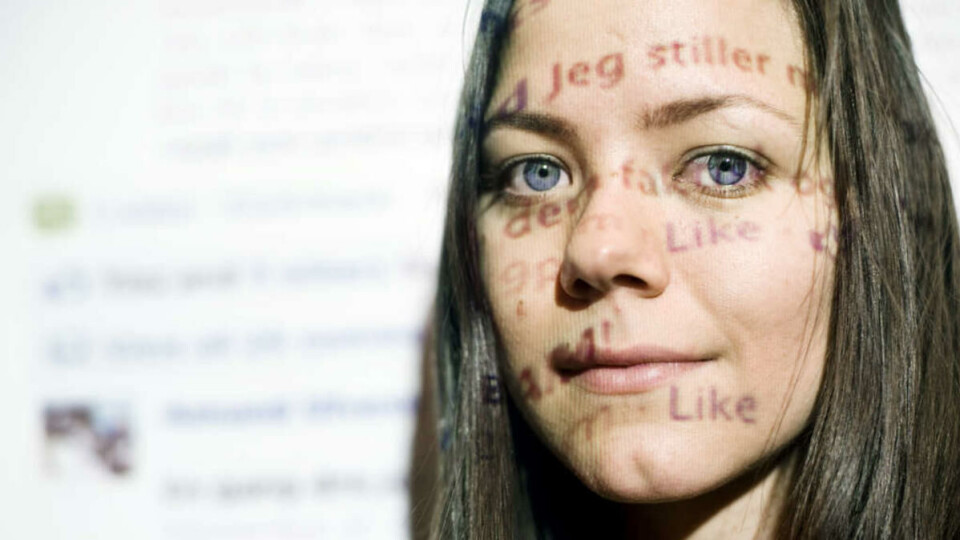 MASTERGRAD: Ida Aalen tror ikke Facebook er så farlig som mange skal ha det til.