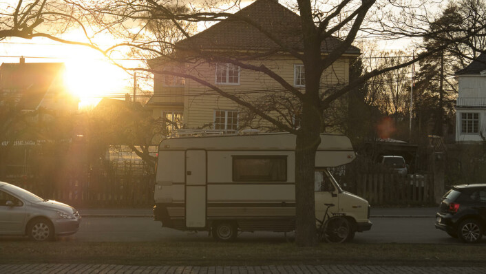 Bobilentusiaster: Blant campingvogneiere er de fleste medlemmene i aldersgruppen 36-59 år (61 prosent). 46 prosent har hjemmeboende barn, de fleste i alderen 5-10 år (60 prosent). Bobilentusiaster: Blant campingvogneiere er de fleste medlemmene i aldersgruppen 36-59 år (61 prosent). 46 prosent har hjemmeboende barn, de fleste i alderen 5-10 år (60 prosent).