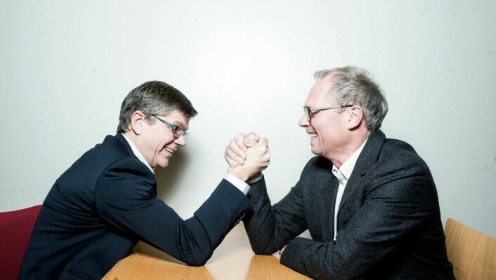 Kniver om makten: Kjemiprofessor Svein Stølen (til venstre) og jusprofessor Hans Petter Graver.