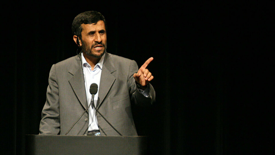 DIKSRIMINERER: Regimet i Iran, her ved president Mahmoud Ahmadinejad, ønsker ikke at de 300 000 innbyggerne i landet som tilhører baha'i-religionen skal få ta høyere utdanning.