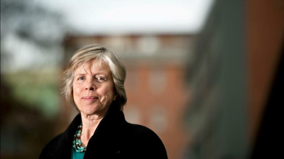 UBEKYMRET: HiO-rektor Sissel Østberg kjemper for at Høgskolen skal få status som universitet. Hun tror ikke NSOs vedtak vil stå i veien for henne.