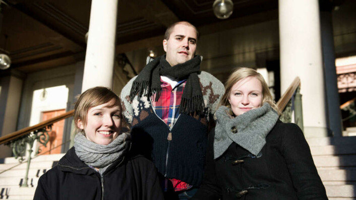 Fornøyd: Representantene fra JSU er strålende fornøyde med den nye studieordningen som trer i kraft høsten 2011. F.v: Liv Inger Gabrielsen, Espen Kheradmandi og JSU-leder Kristin Feed. Fornøyd: Representantene fra JSU er strålende fornøyde med den nye studieordningen som trer i kraft høsten 2011. F.v: Liv Inger Gabrielsen, Espen Kheradmandi og JSU-leder Kristin Feed.
