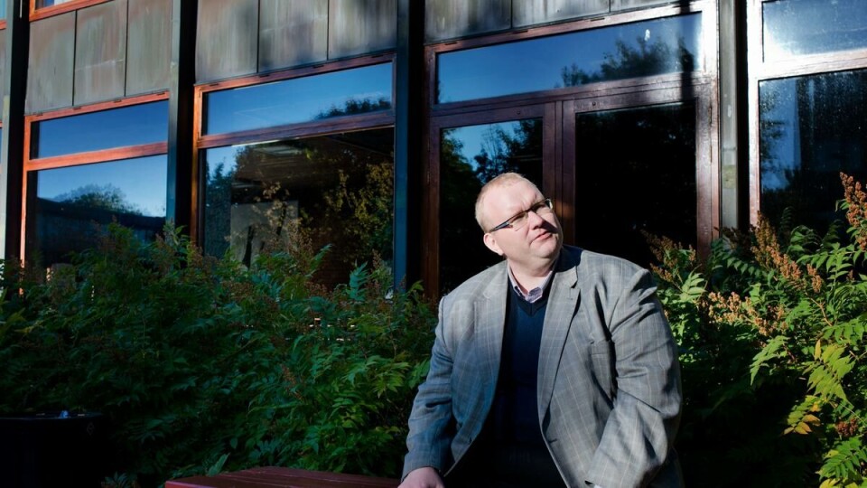Doktorgradsdiagnose: Dag Einar Thorsen (33) avla sin ph. d. i fjor og underviser i statsvitenskap på Universitetet i Oslo. Han mener økningen i antallet doktorgrader skader stipendiaters mulighet til å jobbe med forskning.