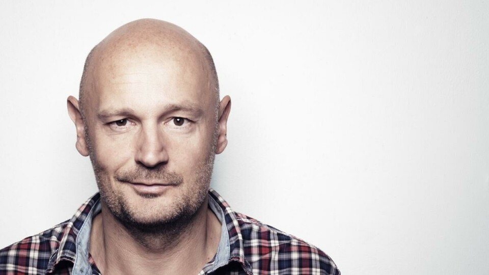 SKRIVER BOK: Forfatter og anmelder Erlend Loe. Foto: Fredrik Arff.