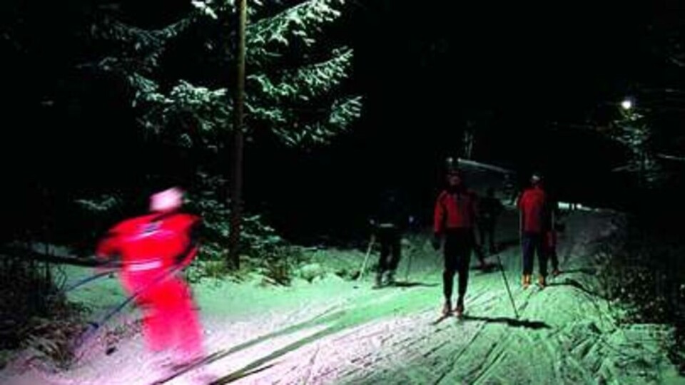 NÅ ELLER ALDRI: Med lungene fulle av CO2 kjemper skientusiastene i OSI en desperat kamp mot klokka.