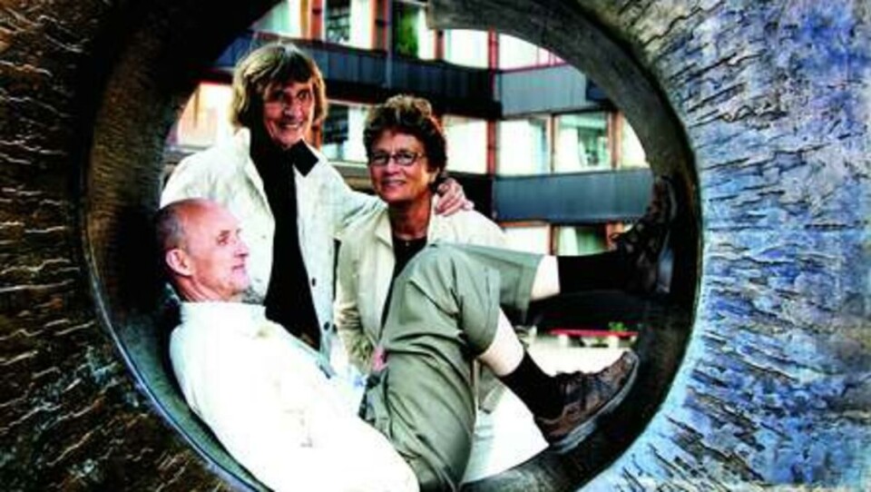 TIL TJENESTE: Både Berit Schjøll (80), Brit Fløistad (65) og Karl Henrik Bang har et sterkt ønske om å bruke utdannelsen til å hjelpe andre. Berit vil spille gratis musikk på barnehager og eldrehjem; Brit vil, om hun ikke tar advokatbevillingen eller får jobb som juridisk rådgiver, tilby hjelp i nabotvister. Karl på sin side har lyst til å jobbe på sjukehus, og jobbe med trengende der.