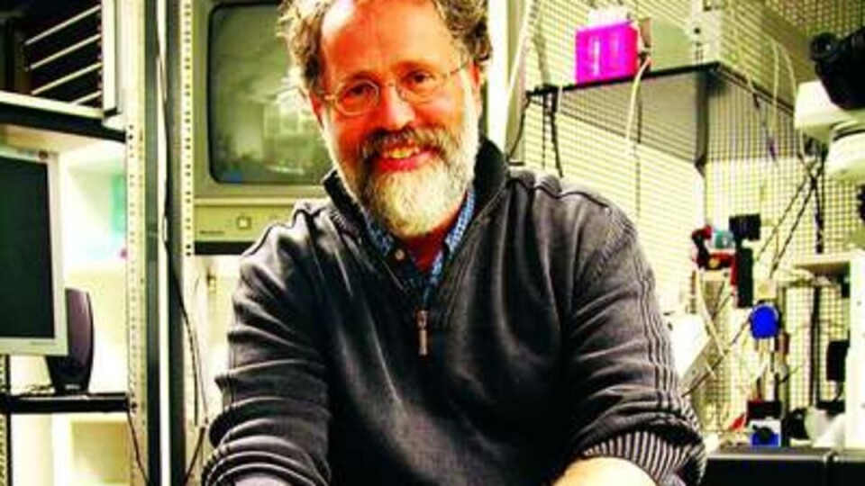 IKKE OVERBEVIST: Professor Johan F. Storm mener evolusjonen er den overlegent mest troverdige teorien.