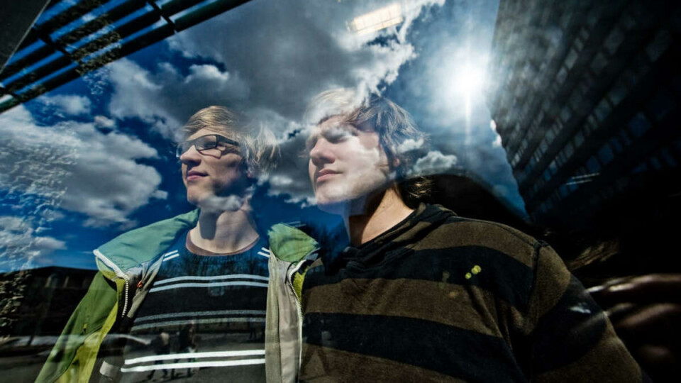 FANTASIFULLE SJELER: Henrik Bering og Sigurd Øien har hendene fulle med brettspillfestival, romfartshelg og laiv i Hviterussland etter at de startet studentforening i vinter.