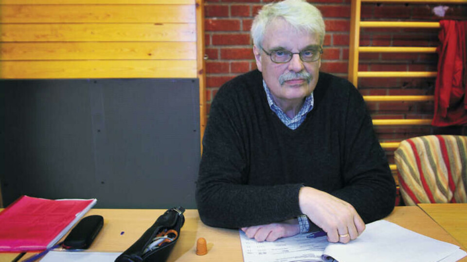 RUTINERT: Overinspektør Bjarne Hammerstrøm (62) har 22 semestre bak seg som eksamensvakt.