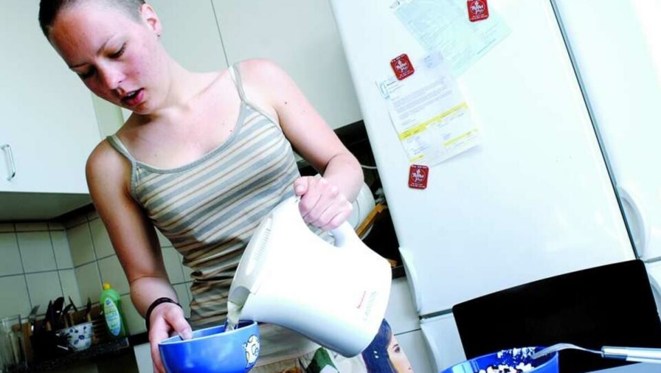 FROKOST: Frokost med Universitas er klokka ni, men Anette har lest siden åtte.
