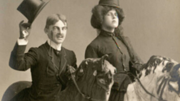 KONSERVATIVE: Slik ble de konservativet fremstillt i revyen Maxis i 1909. (Foto: Eivind Enger/Universitetshistorisk fotobase) KONSERVATIVE: Slik ble de konservativet fremstillt i revyen Maxis i 1909. (Foto: Eivind Enger/Universitetshistorisk fotobase)