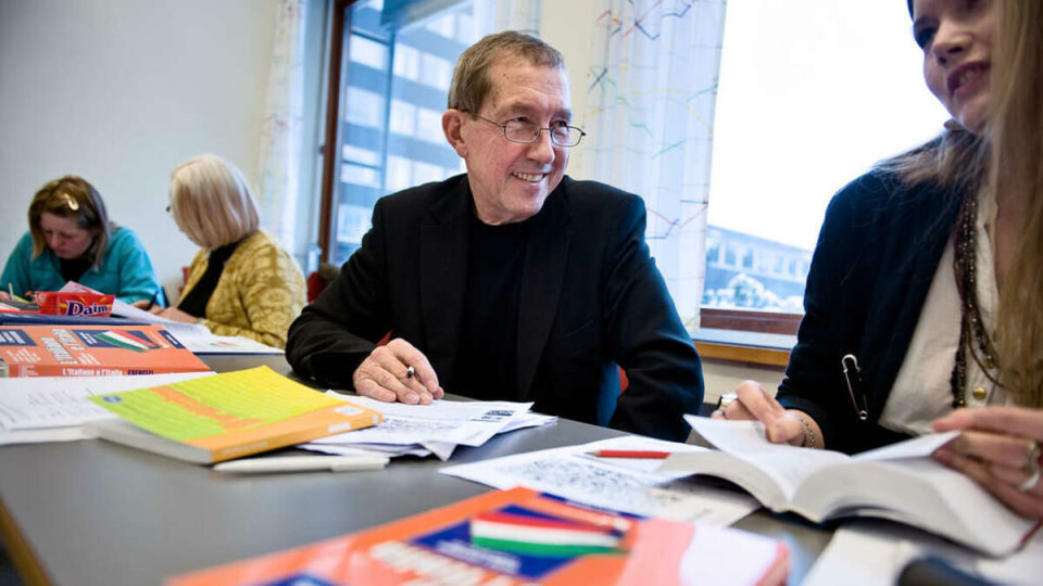 SAMMARBEIDSPARTNERE: Fritjof Thokle Madssen og Emilie Voldal sammarbeider i italiensk seminaret.