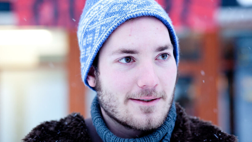 FULLFØRER PÅ NORMERT TID: Magnus Torgersen skal levere masteroppgave i medievitenskap om to måneder. – Det er fullt mulig å kombinere studier med deltidsjobbing og studentengasjement, sier han. FULLFØRER PÅ NORMERT TID: Magnus Torgersen skal levere masteroppgave i medievitenskap om to måneder. – Det er fullt mulig å kombinere studier med deltidsjobbing og studentengasjement, sier han.