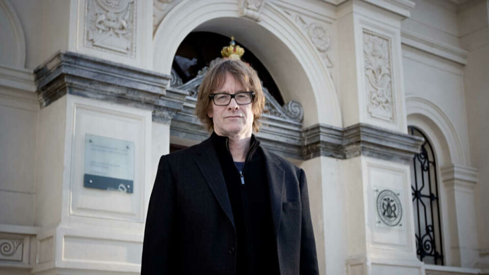 UVENTET: Beskjeden om slutten på samarbeidet kom som en overraskelse på dekan ved Kunstakademiet George Morgenstjern. Skolen måtte ut med 80.000 kr for leie av nye lokaler, penger som trekkes fra undervisningsbudsjettet.