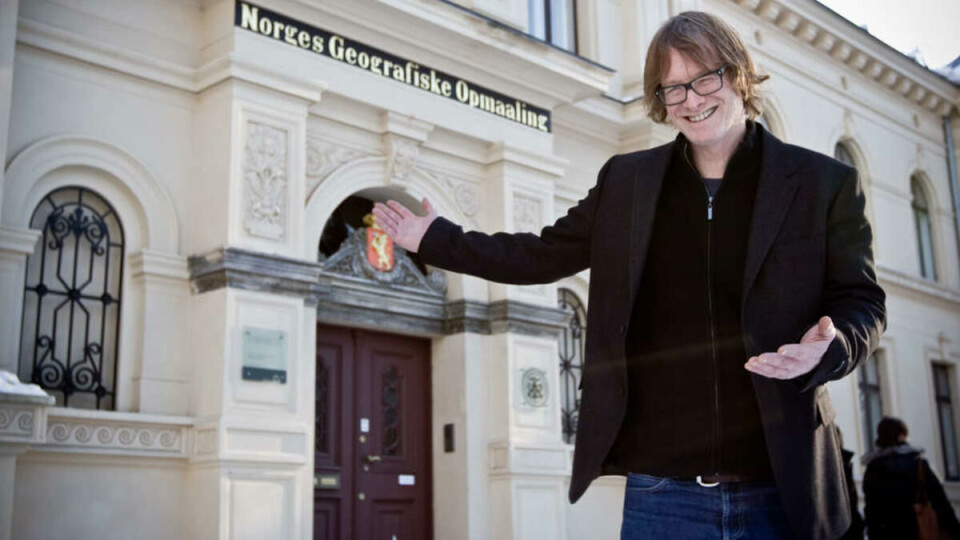 UVENTET: Beskjeden om slutten på samarbeidet kom som en overraskelse på dekan ved Kunstakademiet George Morgenstjern. Skolen måtte ut med 80.000 kr for leie av nye lokaler, penger som trekkes fra undervisningsbudsjettet.