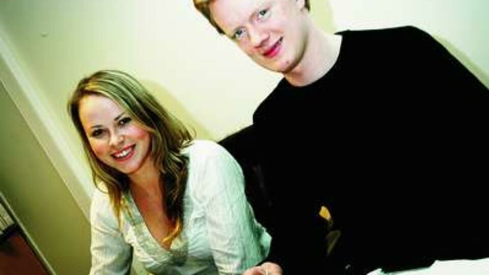BRA MILJØ: Mirjam Snåre og Rasmus Bøgh Holmen gir bachelorprogrammet i samfunnsøkonomi toppkarakter på det sosiale.