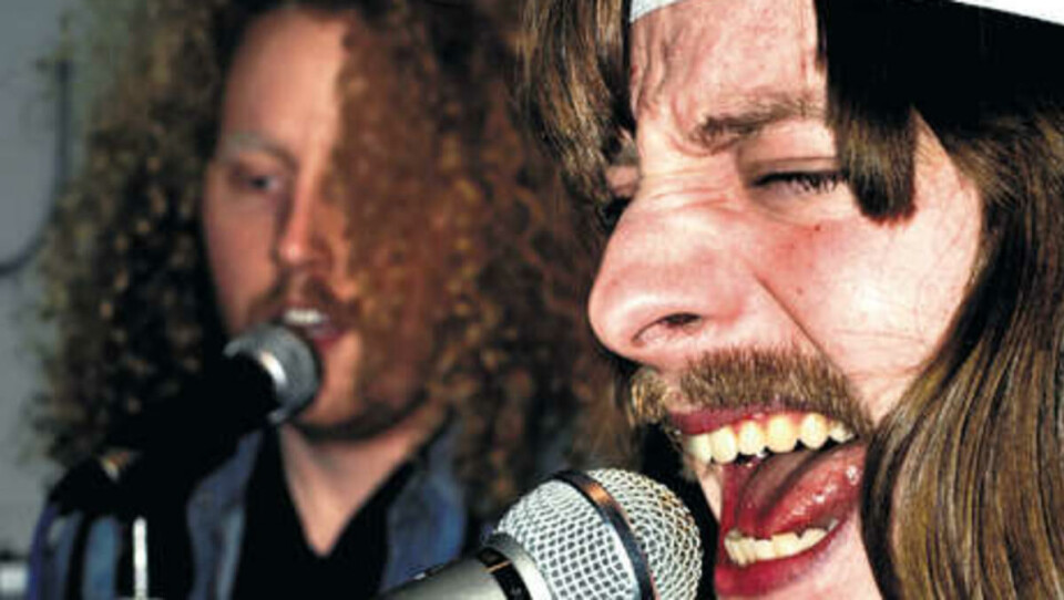 70-TALLS PRIMAL ROCK: Slik beskriver gitarist og vokalist Aleksander Paus grunnlinja i Geriljas musikk. Bassist Simon Paus til venstre.