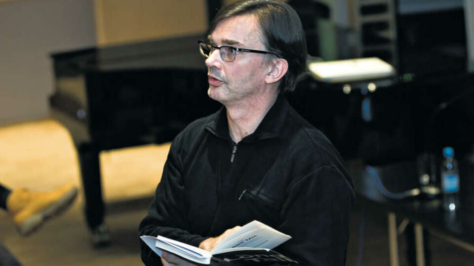 POSITIV TIL INTERNETT: Mats Claesson, førsteamanuensis i musikksosiologi ved NMH, mener musikere og komponister som velger bort Internett vil komme til å slite.