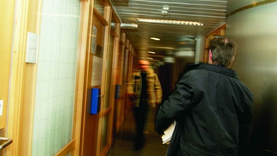 OVERTID: Mange på Universitetet underviser mer enn undervisningsplikten.
-- I vårt fag har de fleste et semester til gode i avspasering fra undervisning, forteller Skei.