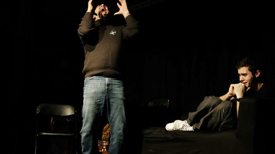 HOS PSYKOLOGEN: Tony Tottino er gal psykolog.