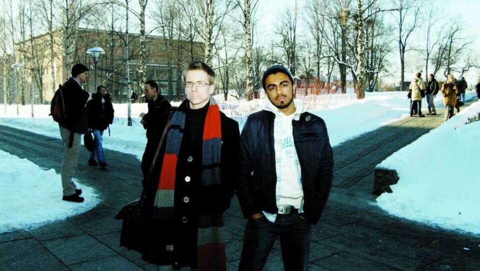 CROSSROADS: -- In a multicultural and pluralistic society such as Norway, it is good if religions are considered equal, acting leader of OKS Gaute Granlund says. Awais Mushtaq, spokesperson on behalf of MSS, thinks that there will be a demand for an education of imams.