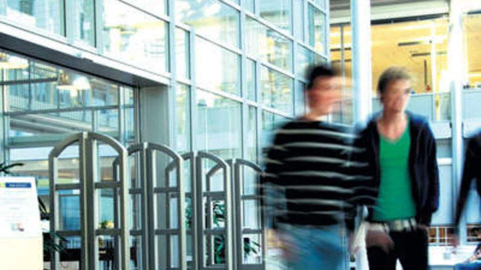 TYVERIER PÅ BIBLIOTEKET: Flere bærbare datamaskiner tilhørende studenter har forsvunnet fra BI i Nydalen sitt bibliotek.