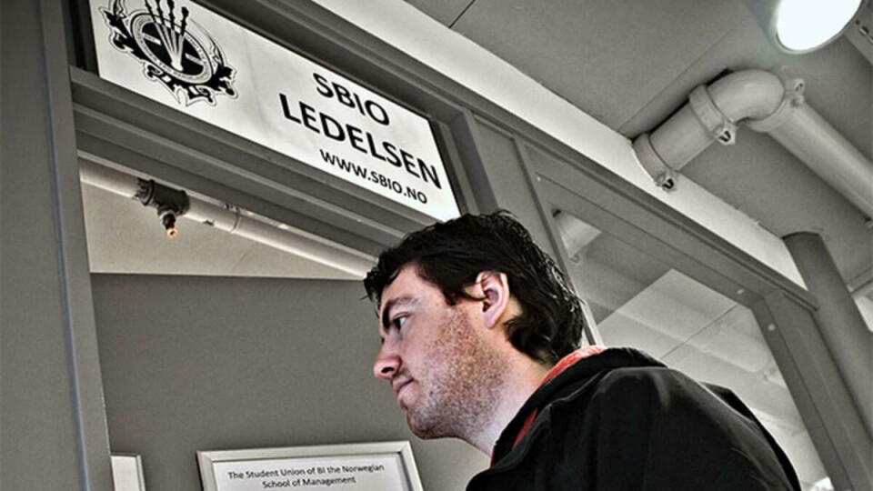 BLE SYKEMELDT: Erik Giertsen sjonglerte verv i ledelsen i SBIO med studier og deltidsjobb.