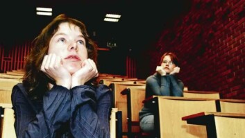 I MINDRETALL: Ingeborg Helleberg og Nina Røed er i mindretall på filosofi. Og skulle de kjempe seg fram til en vitenskapelig stilling, vil de være i et enda mer kjønnsskjevt miljø. I MINDRETALL: Ingeborg Helleberg og Nina Røed er i mindretall på filosofi. Og skulle de kjempe seg fram til en vitenskapelig stilling, vil de være i et enda mer kjønnsskjevt miljø.