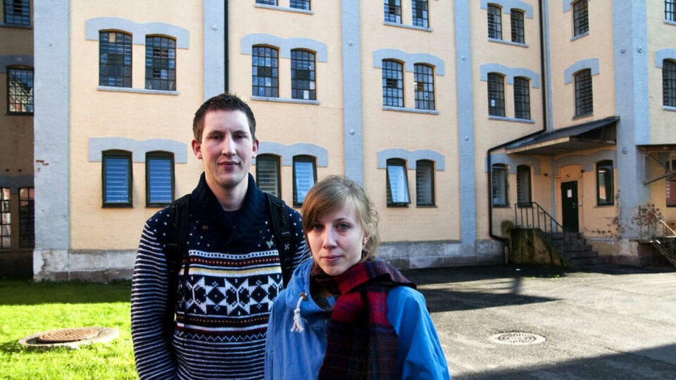 RETTSHJELPERNE: Erlend Liaklev Andersen og Ida Rognlien i JussBuss jobber både konkret og rettspolitisk med de innsattes rettigheter.