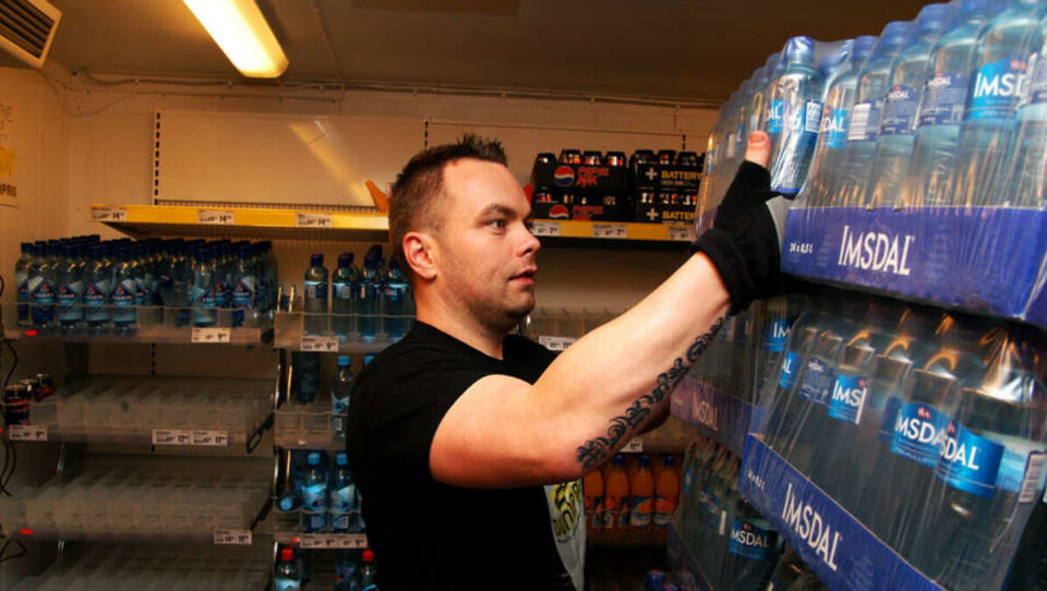 Little of information in English during water crisis